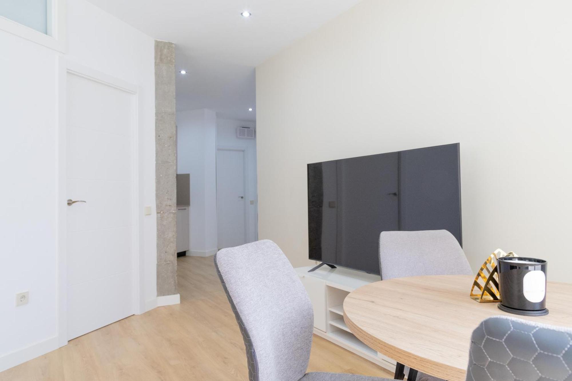Excelente Apartamento Familiar Madrid Centro Εξωτερικό φωτογραφία